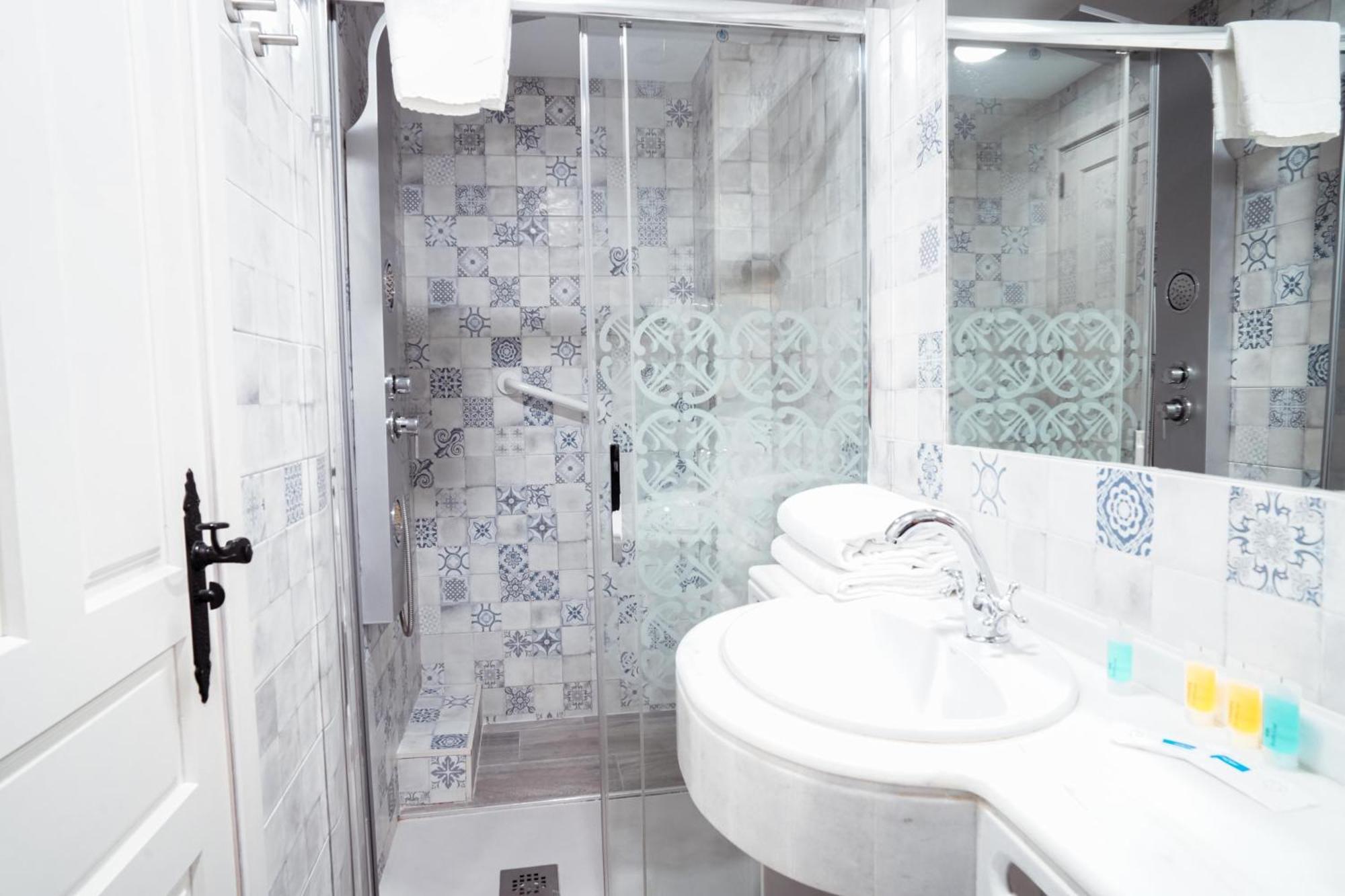 Hotel La Chiquita — Photos 3